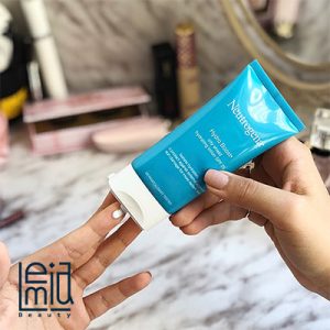 ضد-آفتاب-و-آبرسان-نوتروژینا-مدل-Hydro-Boost-SPF25-لمیاشاپ-2