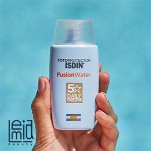 ضد-آفتاب-بی-رنگ-فیوژن-واتر-SPF50-ایزدین-مدل-Fusion-Water-لمیاشاپ-2